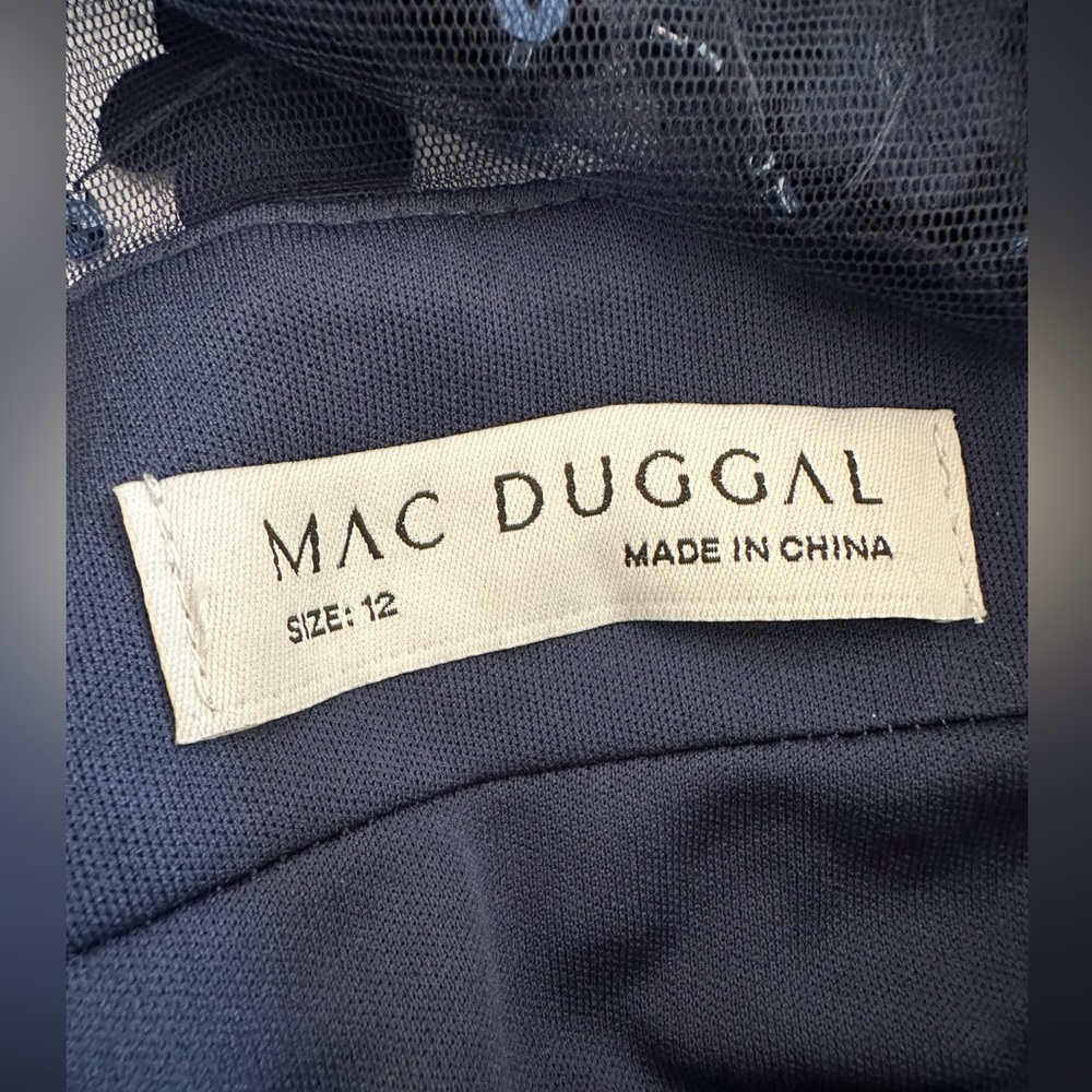 Mac DuggalEmbellished V-Neck Illusion Long Sleeve Column Midi, size 12 - Picture 8 of 9